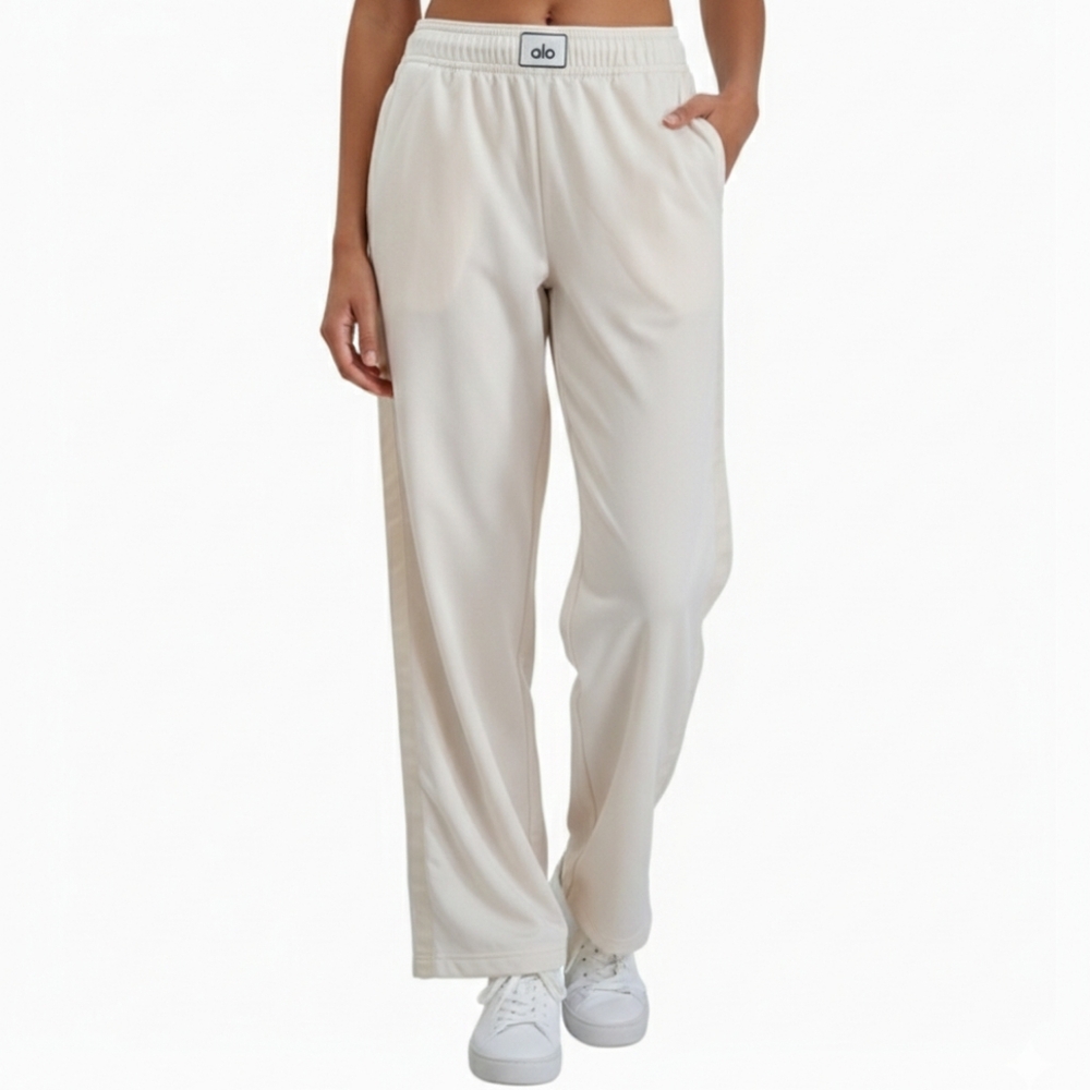 Alo Yoga Prizewinner Pant Medium M Cream High Rise Athletic Lounge Chic StyleFit